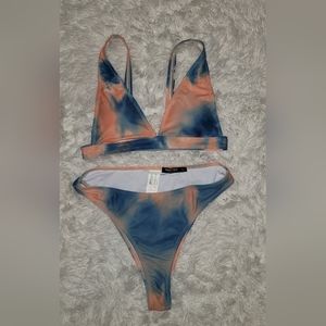 NWOT Nasty Gal cheeky tiedye Size 4 bikini removable pads sexy & fun never worn